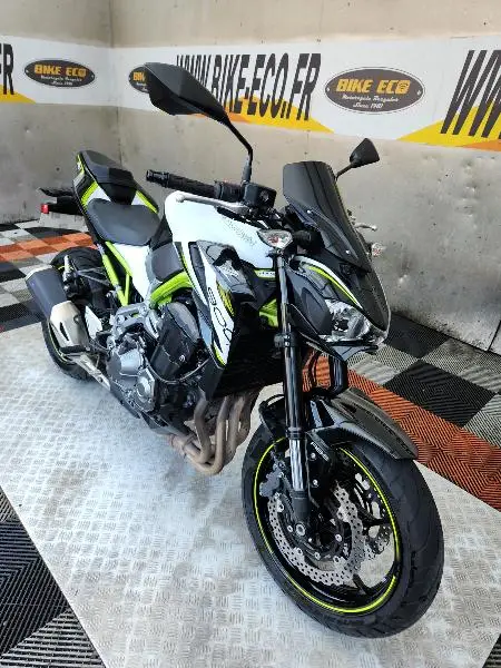 Z 900
