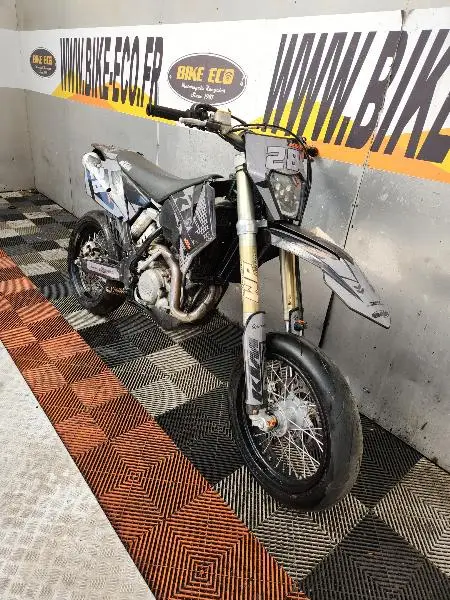 525 EXC SUPERMOTARD