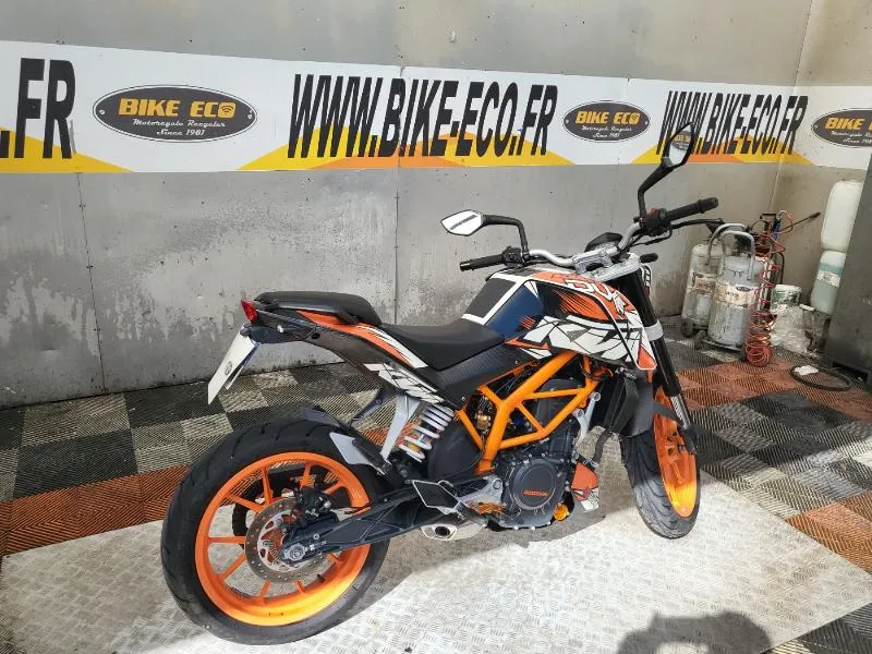 390 DUKE ABS
