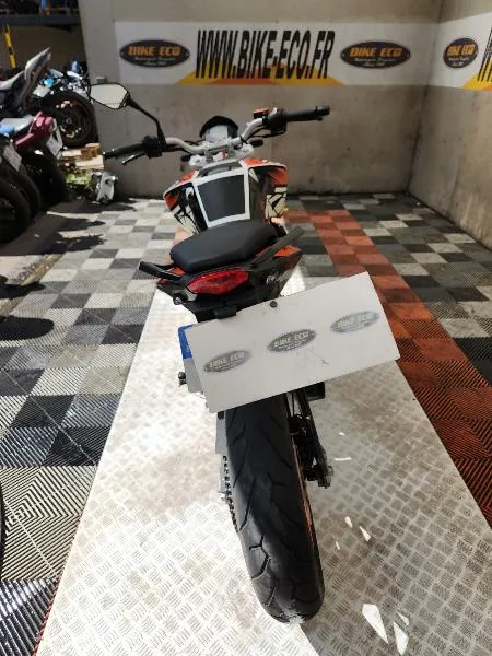 390 DUKE ABS