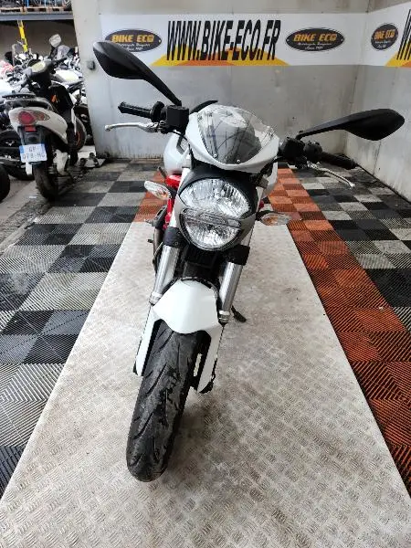 796 MONSTER