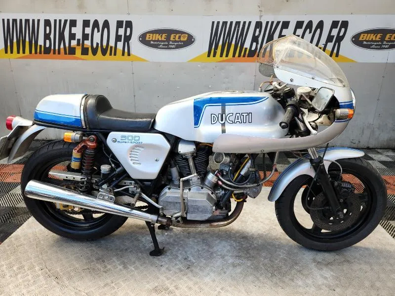 900 SS