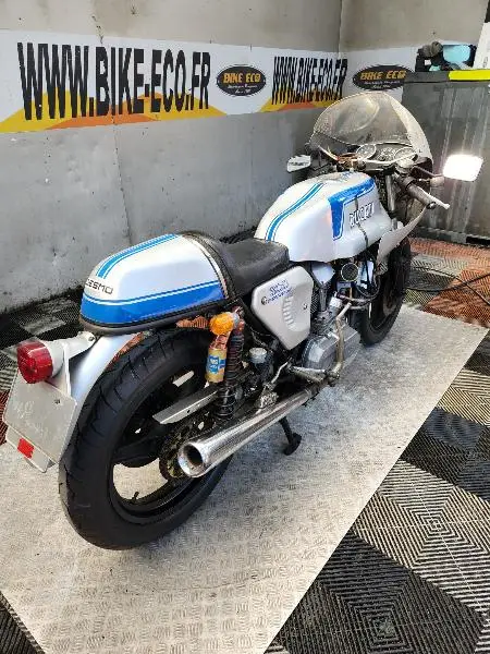 900 SS