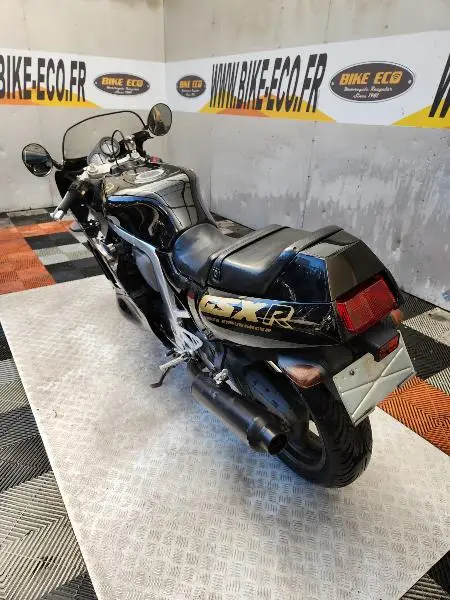 GSXR 750