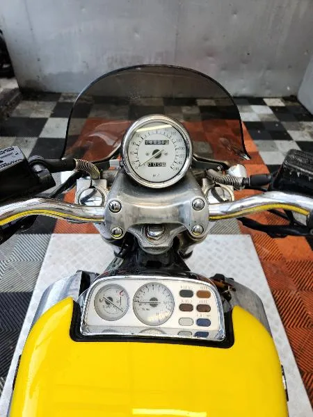VMAX 1200