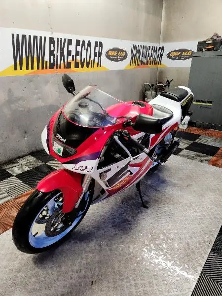 TZR 250