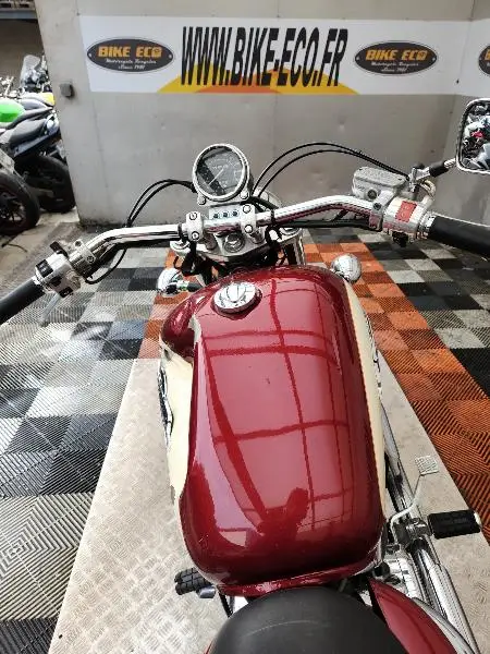 VT SHADOW 1100