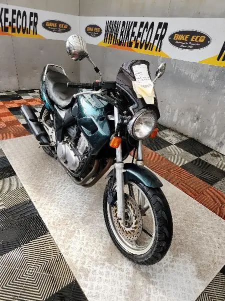 CB 500