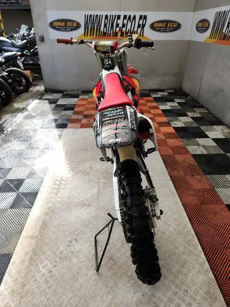 CR