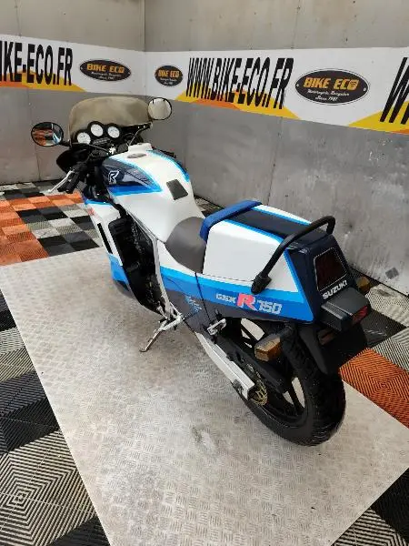 GSXR 750