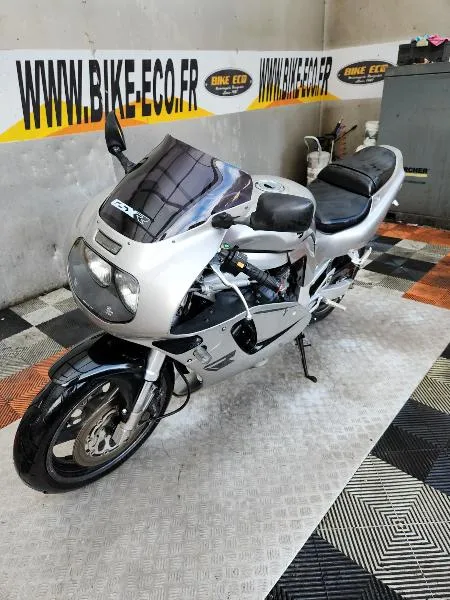 GSXR 750