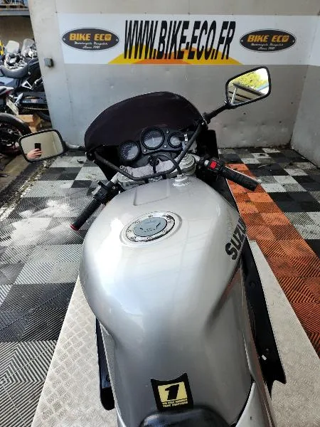 GSXR 750