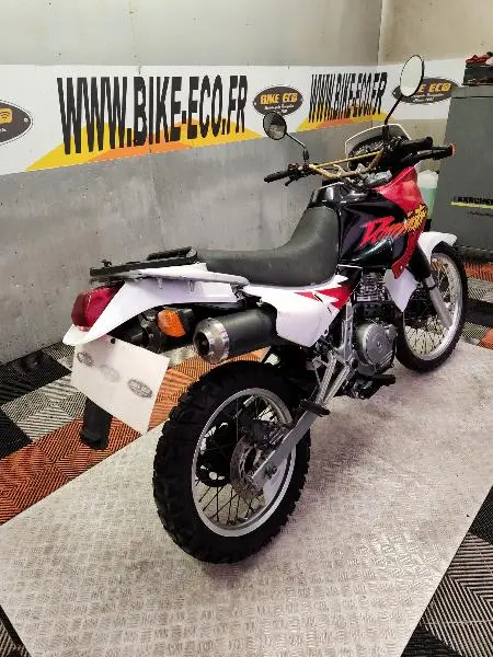 NX 650 DOMINATOR 
