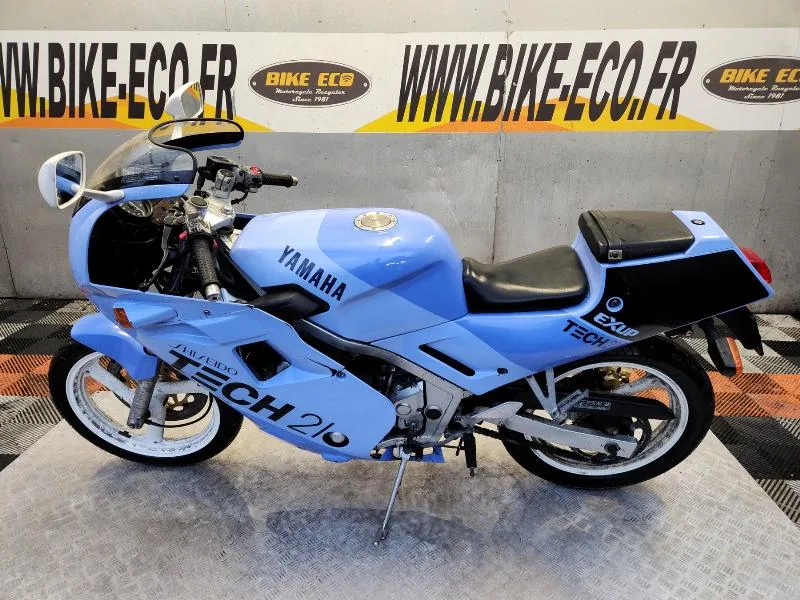 FZR 250