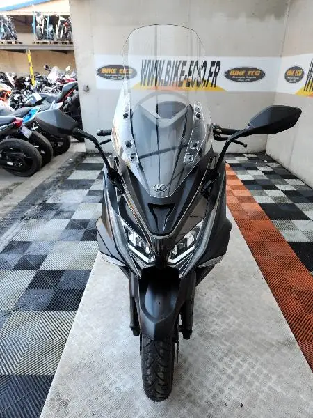 AK 550