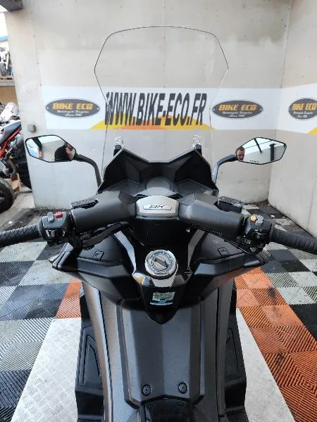 AK 550