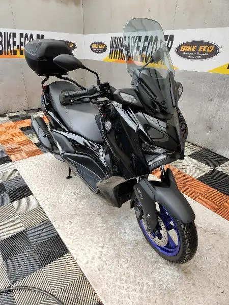 XMAX 125