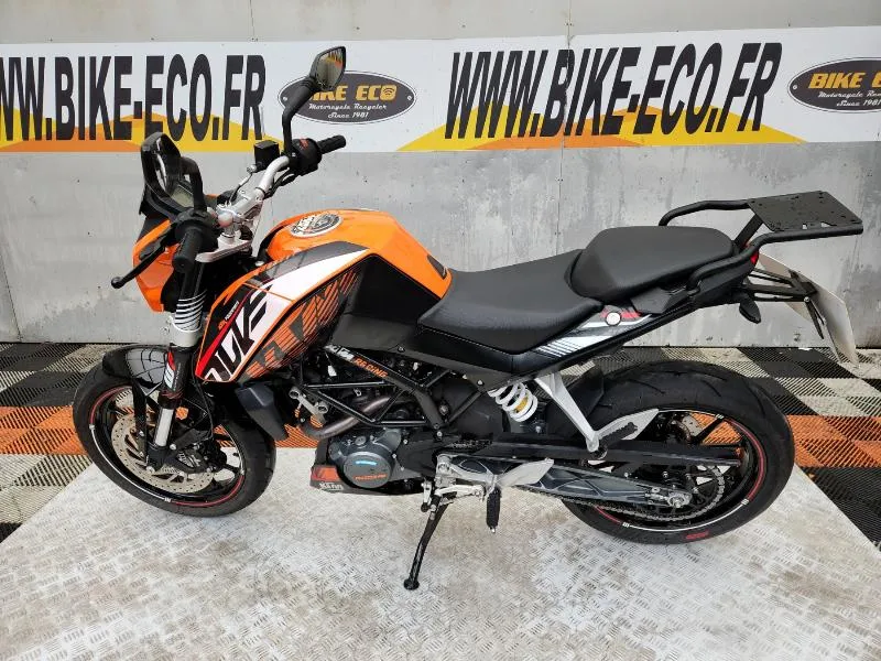 125 DUKE
