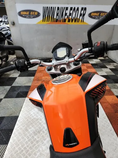 125 DUKE