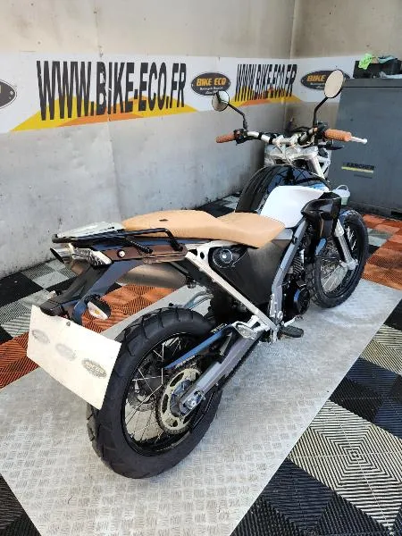 X  COUNTRY 650