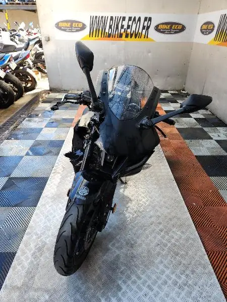 YZFR 125