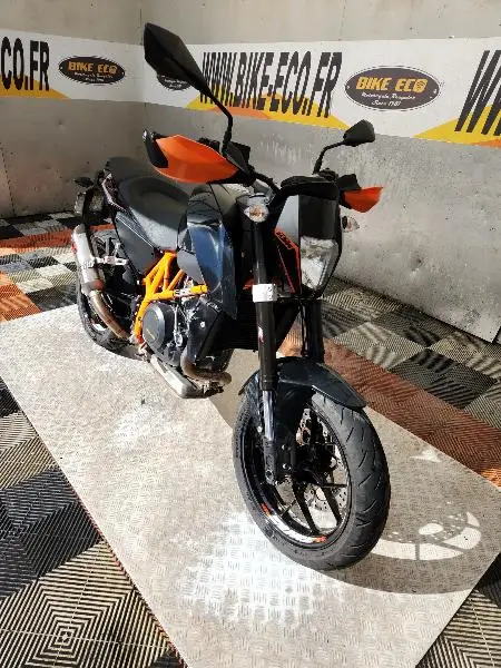 690 DUKE ABS