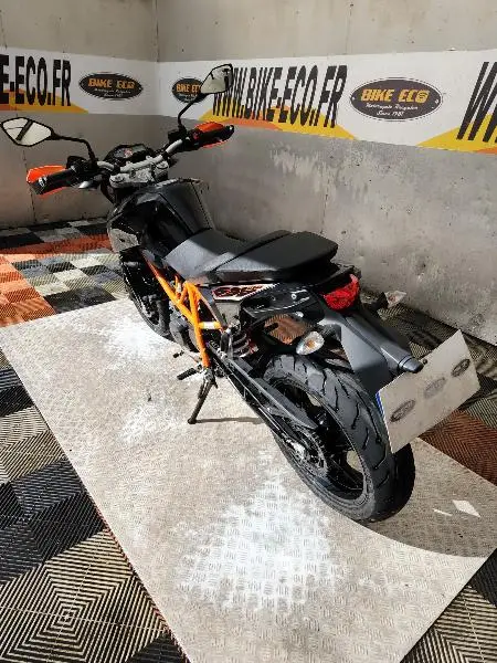 690 DUKE ABS