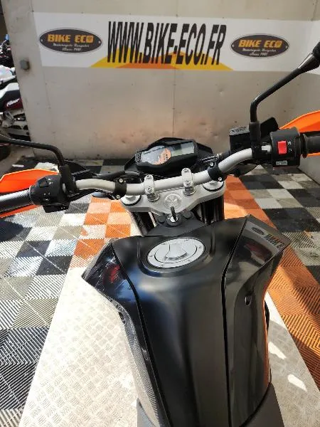 690 DUKE ABS