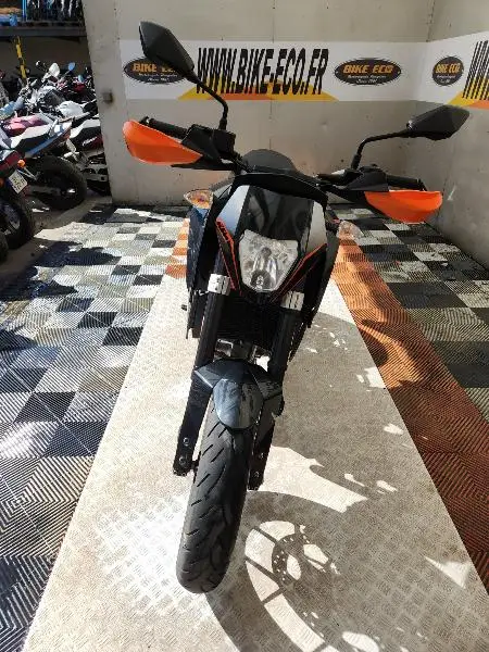 690 DUKE ABS