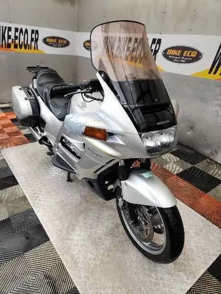 ST 1100 PAN EUROPEAN