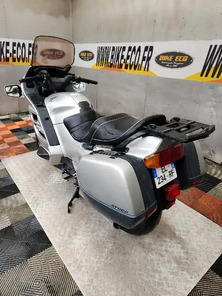 ST 1100 PAN EUROPEAN