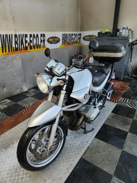R 850 R