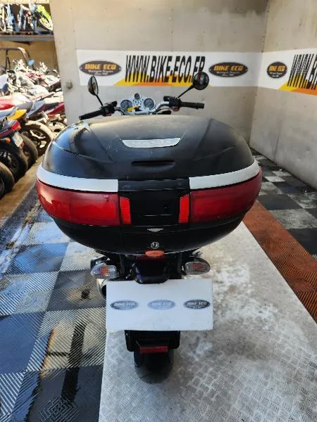 R 850 R