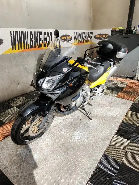 DL VSTROM 1000