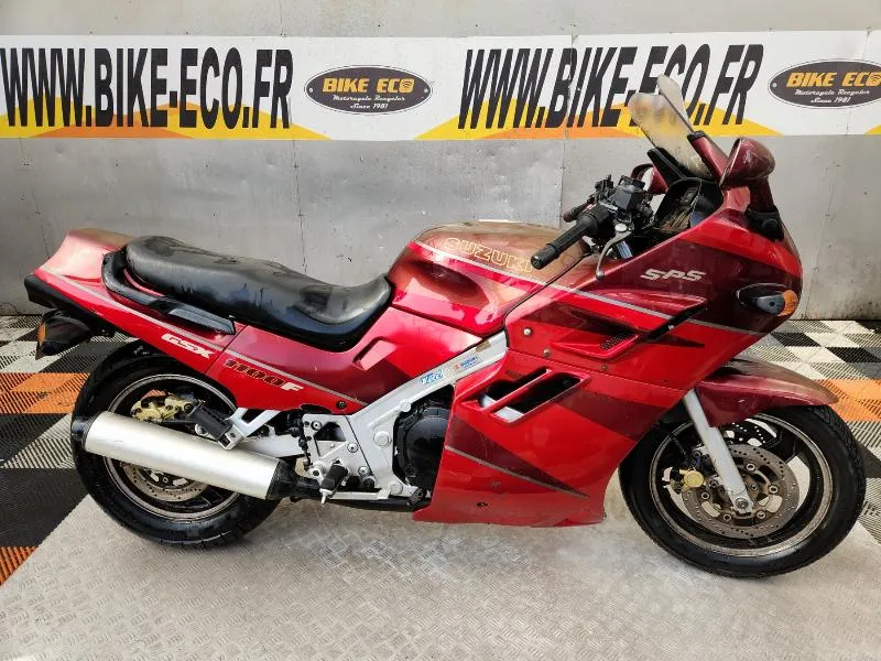 GSX 1100