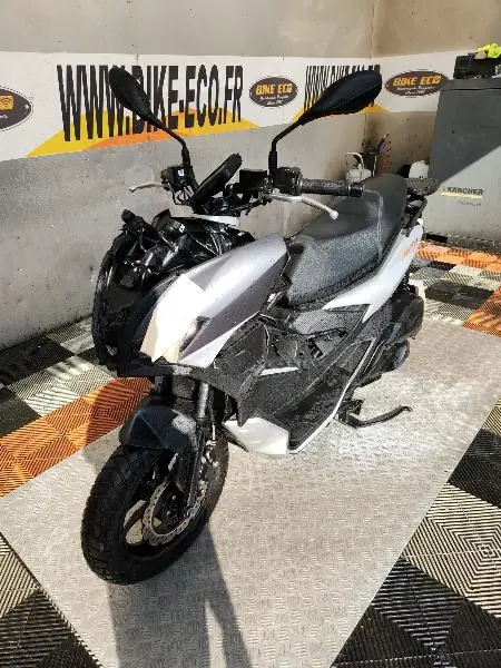 SR 125 GT