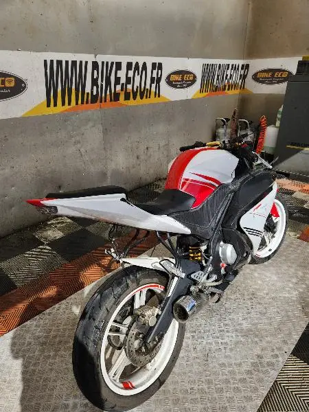YZFR 125