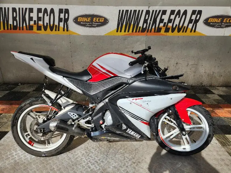 YZFR 125
