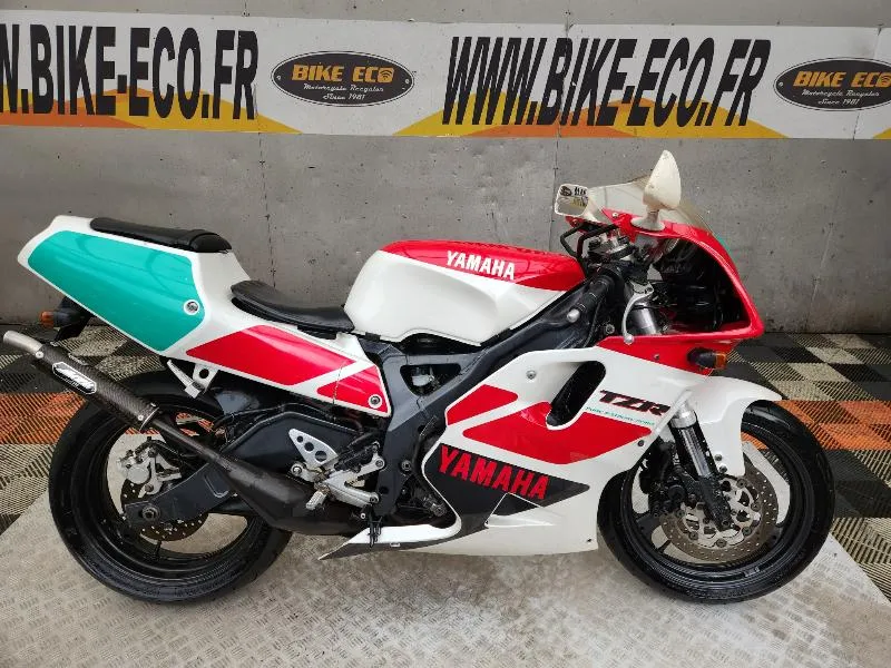 TZR 250