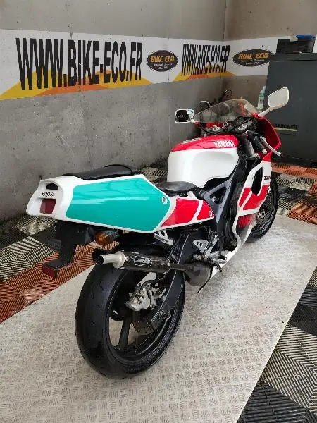 TZR 250