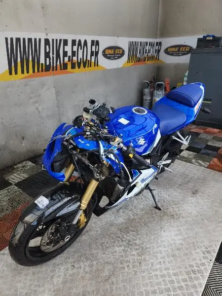 GSXR 750