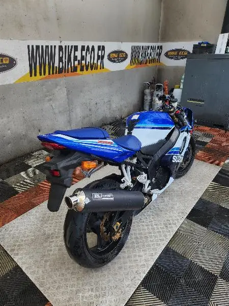 GSXR 750