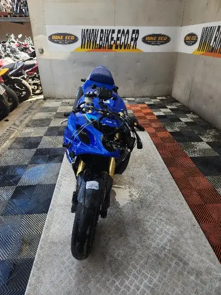 GSXR 750