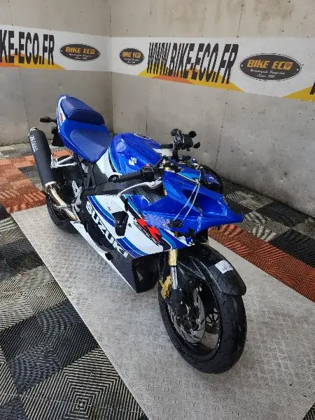 GSXR 750