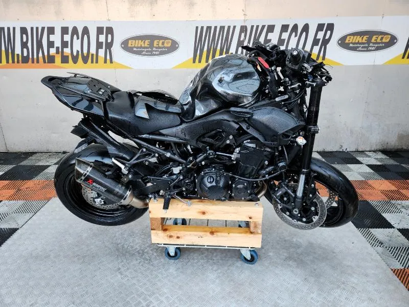 Z 900