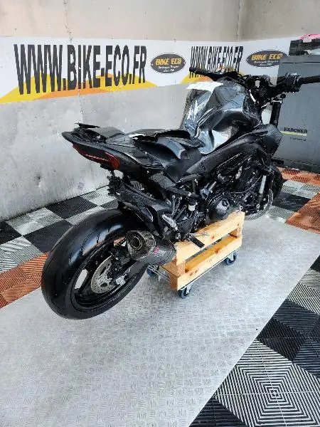 Z 900