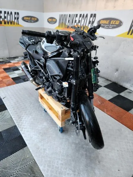 Z 900