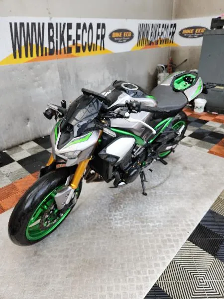 Z 900