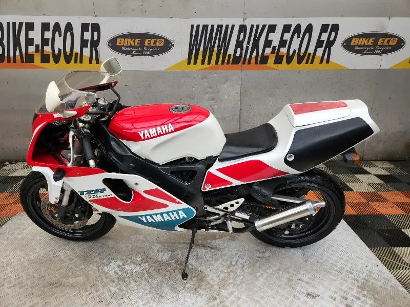 TZR 250