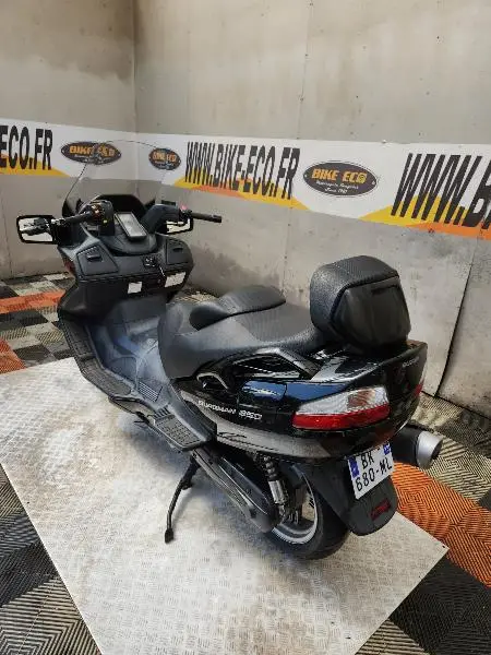 BURGMAN 650